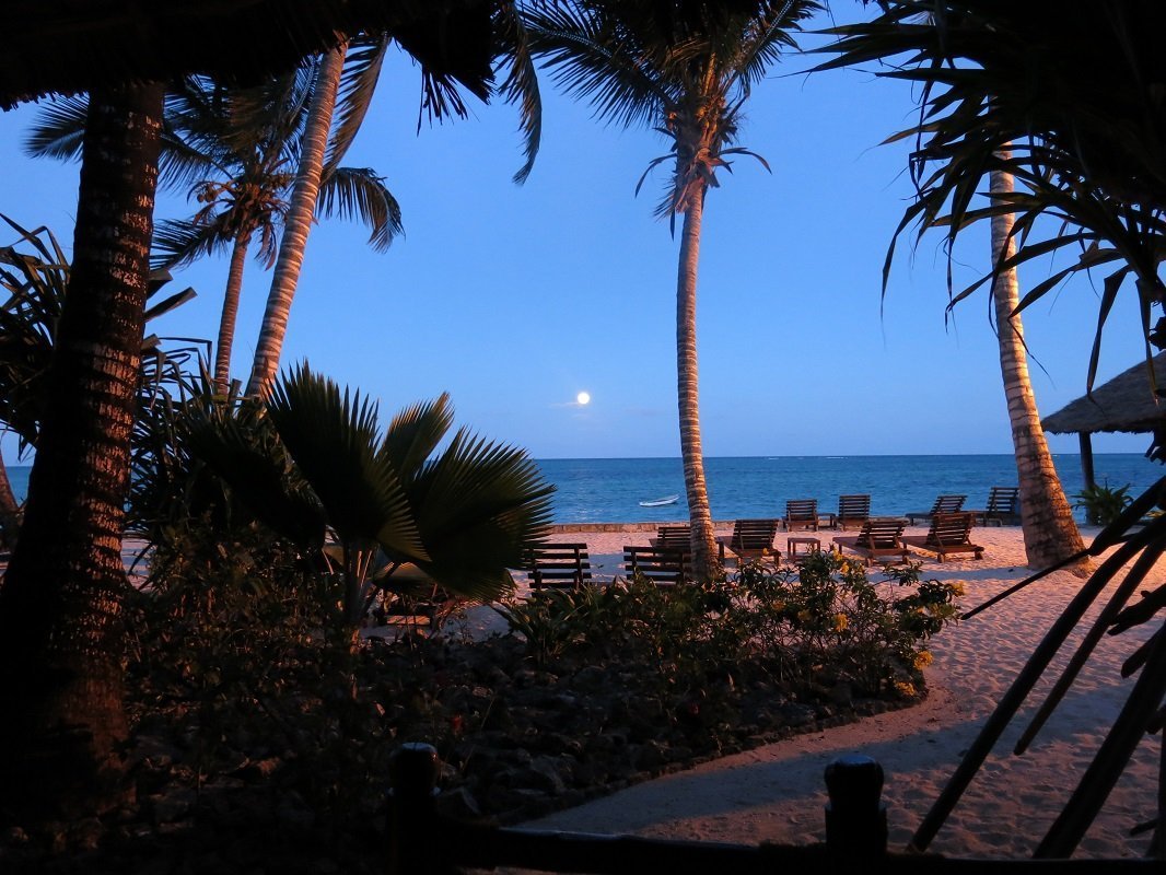 A relaxing evening on Zanzibar