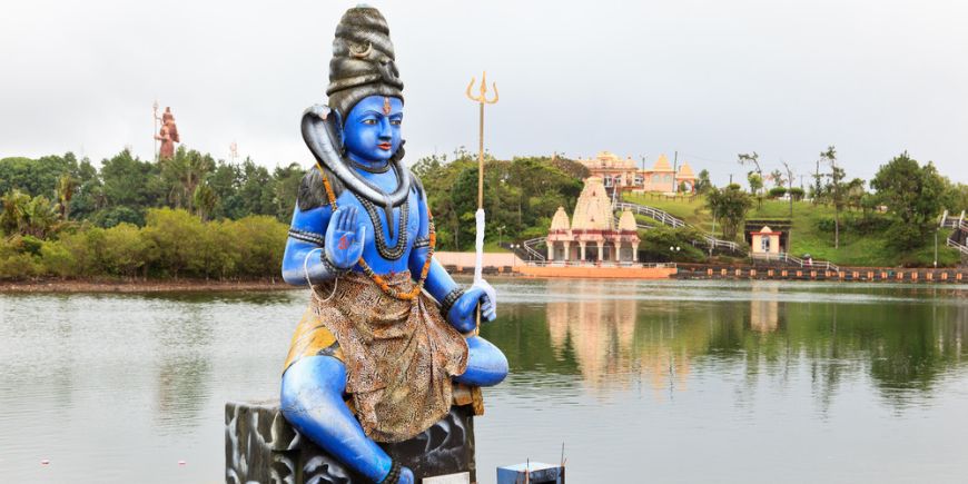 Grand Bassin Shiva statue