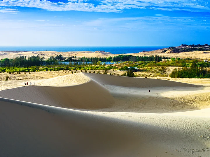 Ho Chi Minh City, Mekong Delta & beach holiday in Mui Ne