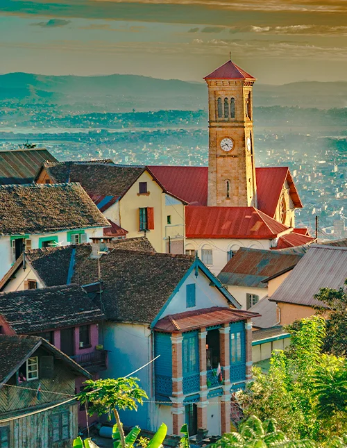 Antananarivo, Andasibe & beach holiday on Nosy Be