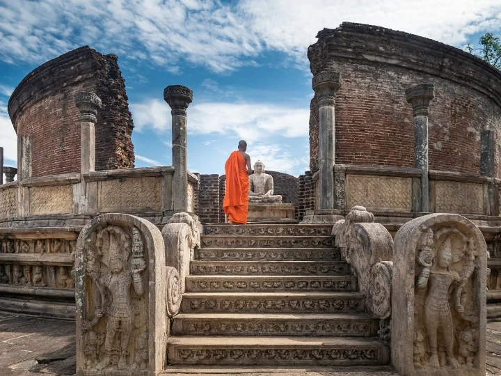 The Grand Tour of Sri Lanka