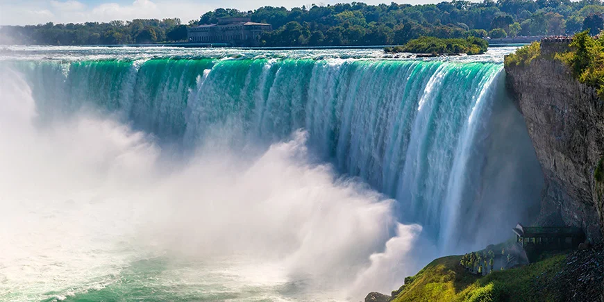Horseshoe Falls at Niagara Falls in Canada