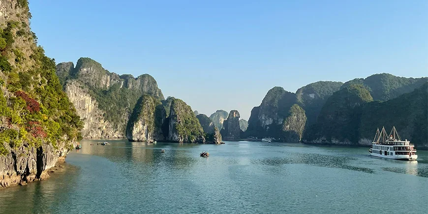 A sunny day in Ha Long Bay, Vietnam