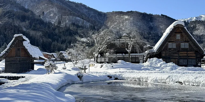 February snowfall in Shirakawa-Go