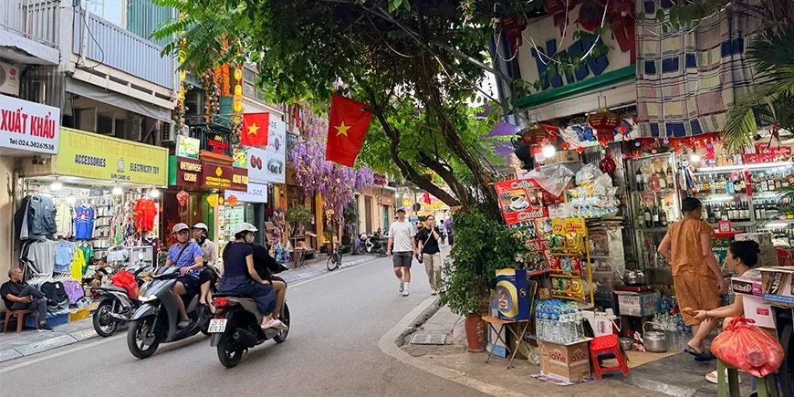 Atmospheric street in Hanoi