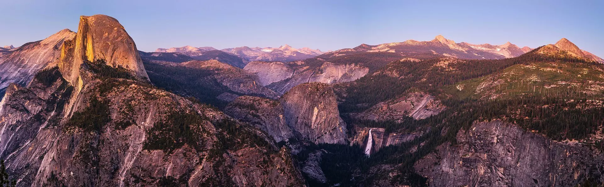 Panoramic view from Yosemite National Park